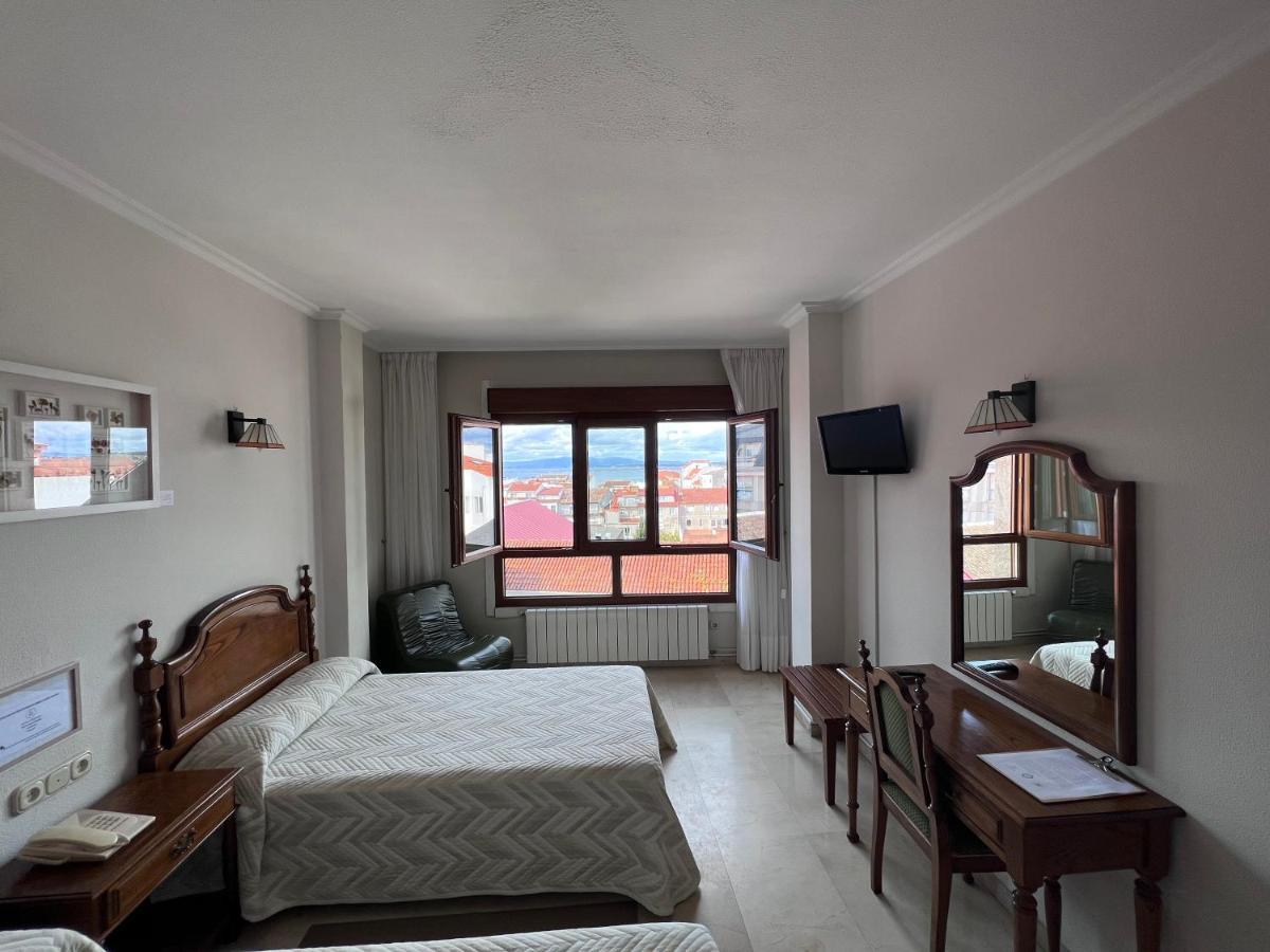 Hotel Serantes O Grove Bagian luar foto