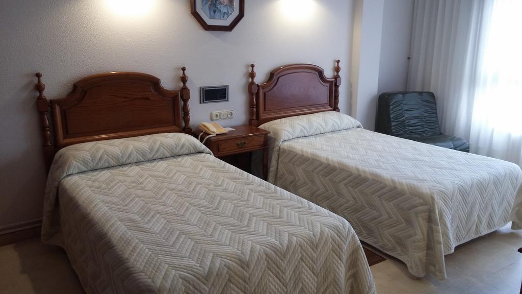Hotel Serantes O Grove Bagian luar foto